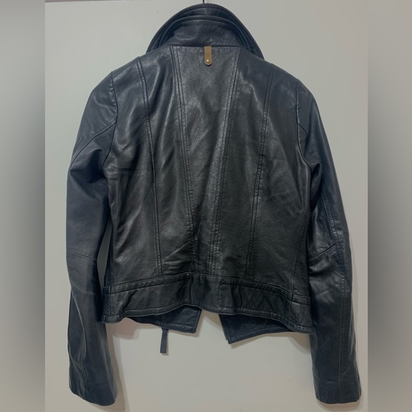 Aritzia x Mackage leather jacket XS - Picture 2 of 3